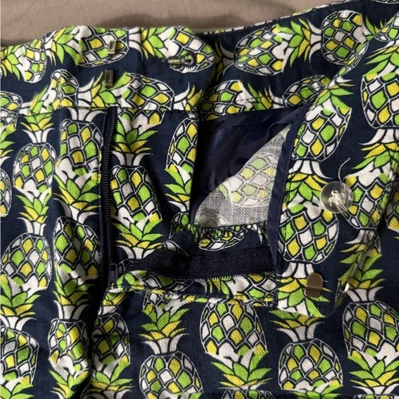 Banana Republic Navy and Green High Waist Shorts - Picture 2 of 11